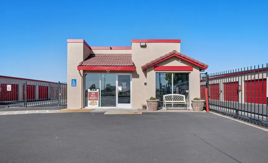 Exterior view of the main office at our South Vacaville facility on Leisure Town Rd