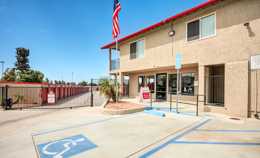 Exterior view of the Security Public Storage main office next to the electronic gate in Moreno Valley near Sunnymead