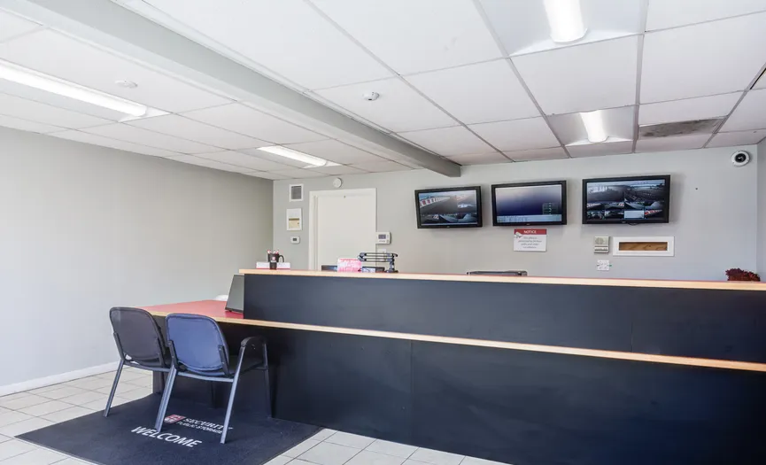 Main office with onsite managers available to help customers at our Central Roseville facility