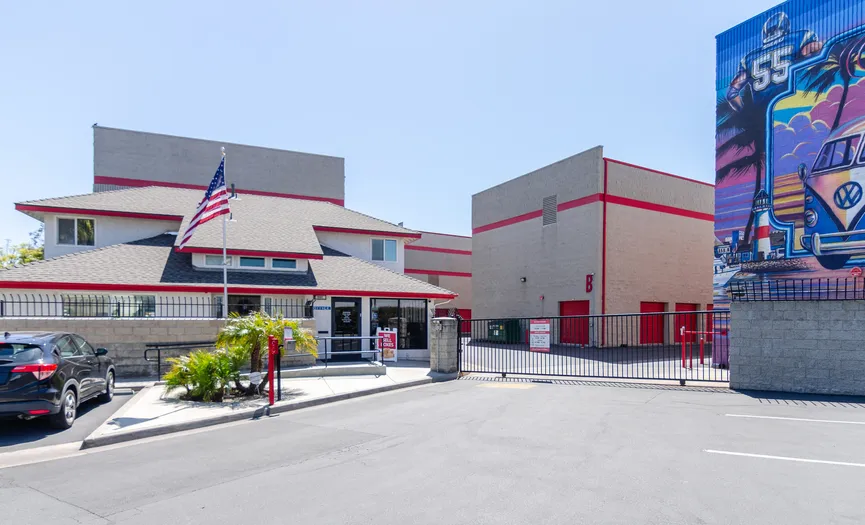 Street view of Security Public Storage facility in South Oceanside along S Coast Hwy in Oceanside CA