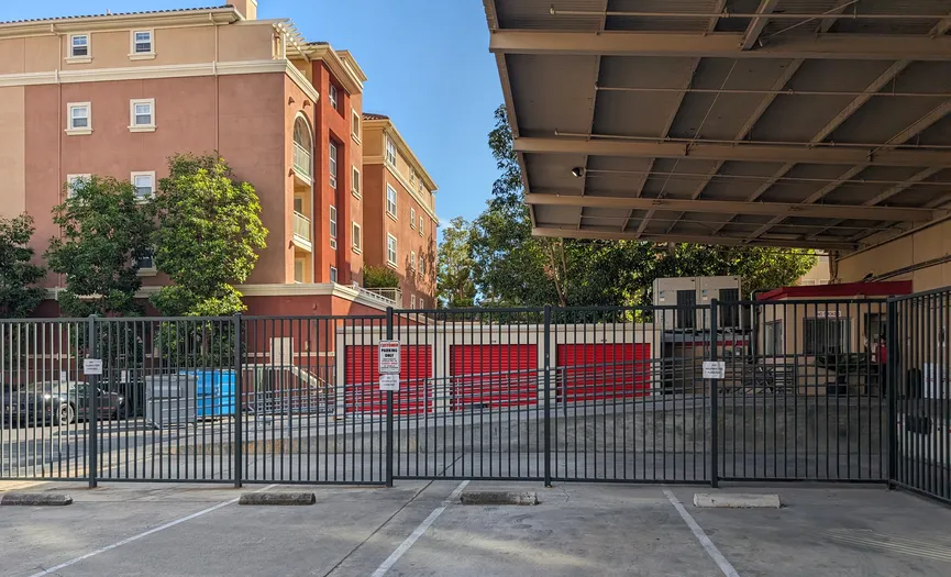 Customer parking available at Security Public Storage in Redwood City