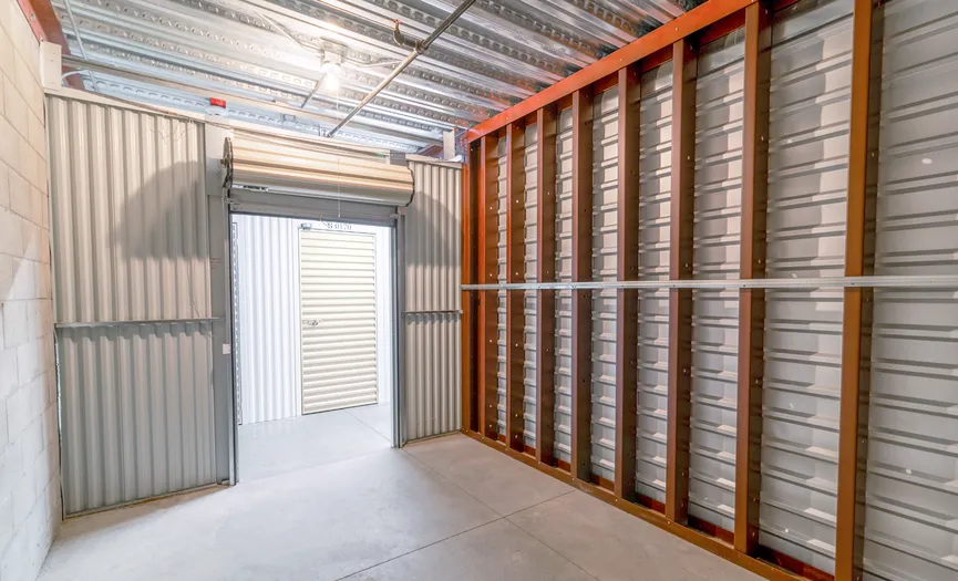 Individually alarmed storage units at Security Public Storage serving the Bayshore area of Daly City